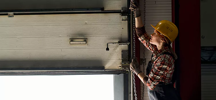 Addressing Common Garage Door Stoppage Issues in Ormond Beach, FL